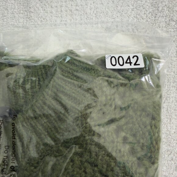 J Crew. Women Chunky Knit Green Sweater With Floral Detailing Size Large - Picture 13 of 14